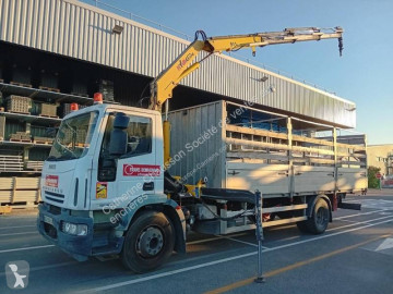 Camion plateau Iveco