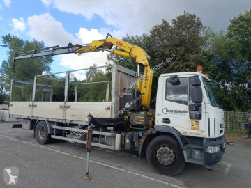 Camion plateau Iveco