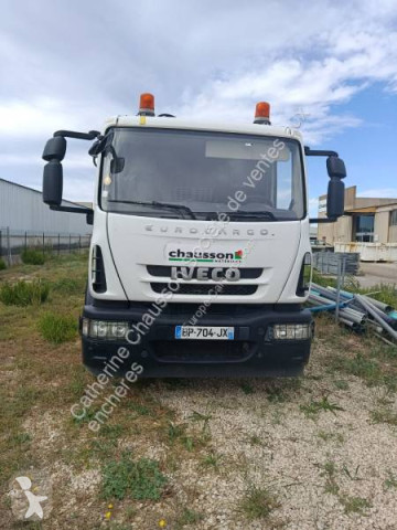Camion plateau Iveco