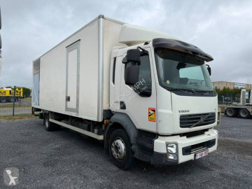 Camion fourgon Volvo