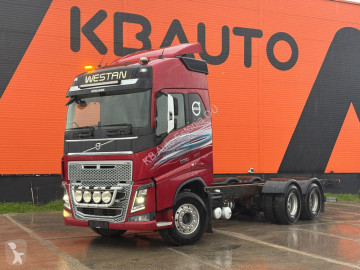 Camion châssis Volvo