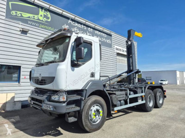 Renault hook arm system truck