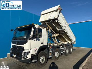 Camion bi-benne Volvo