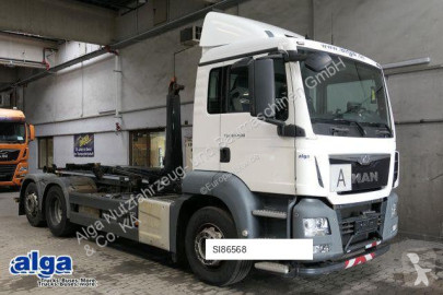 Camion polybenne MAN
