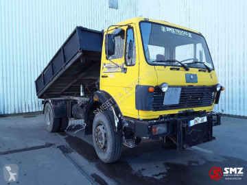 Camion benne Mercedes