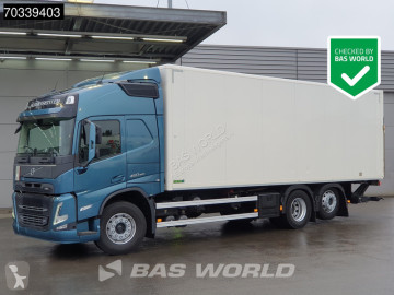 Camion fourgon Volvo