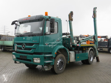Camion multibenne Mercedes