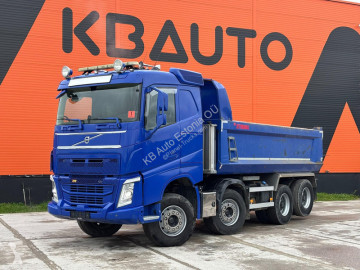 Camion benne Volvo