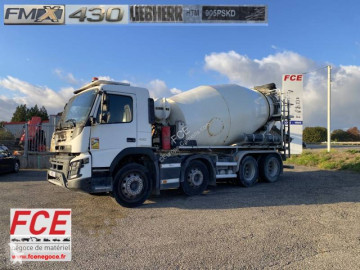 Camion béton toupie / Malaxeur Volvo