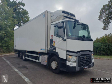 Renault refrigerated truck