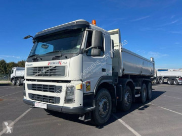 Camion bi-benne Volvo