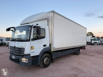 MercedesAtego1218