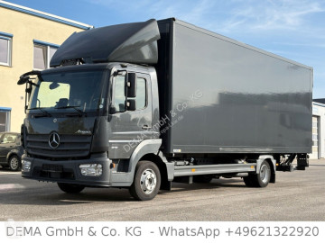 Camion fourgon Mercedes