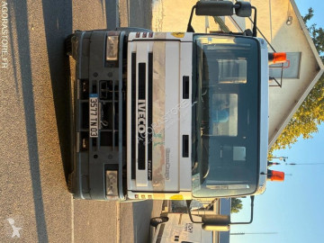 Camion benne TP Iveco