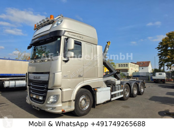 DAF skip truck