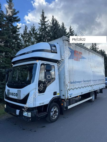 Iveco tautliner truck