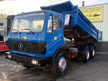Camion benne Mercedes