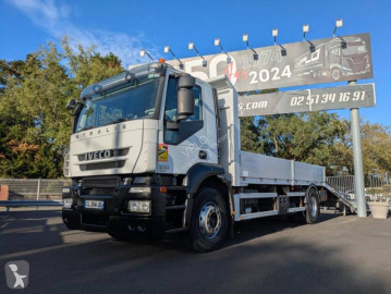Camion porte engins Iveco