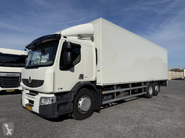 Renault box truck