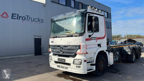 Camion châssis Mercedes
