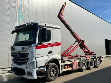 Camion polybenne Mercedes