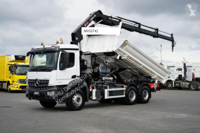 Camion benne Mercedes