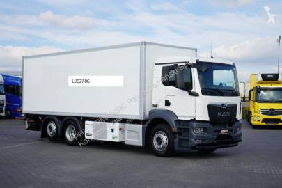 Camion frigo MAN