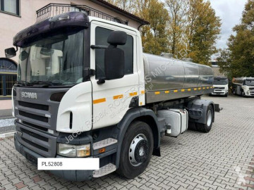Kamión cisterna vozidlo na prepravu potravín Scania