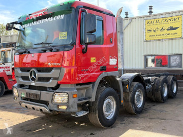 Camion châssis Mercedes