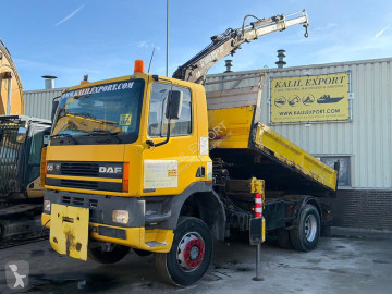 Camion grue DAF