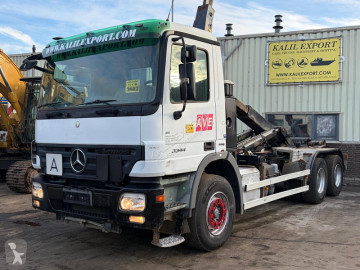 Camion polybenne Mercedes