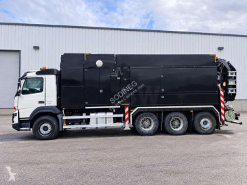Camion aspirateur Volvo