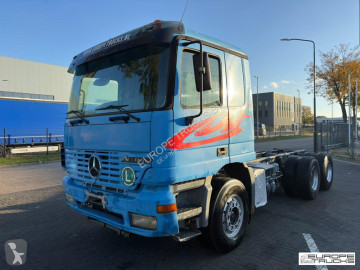Camion châssis Mercedes