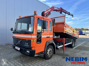 Camion benne Volvo