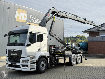 New MAN hook arm system truck