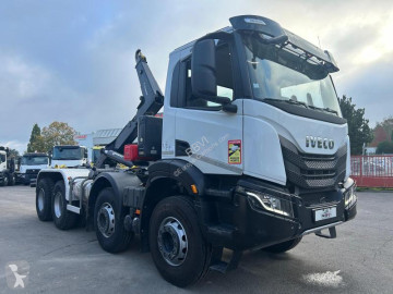 Camion polybenne Iveco
