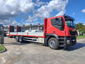 Camion porte engins Iveco