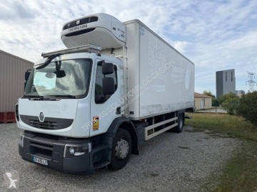 Renault mono temperature refrigerated truck