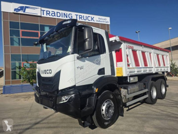 New Iveco tipper truck