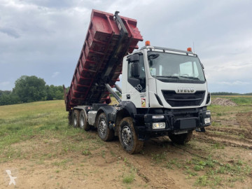 Iveco TRAKKER 410E6 truck