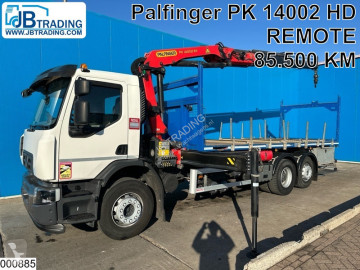 Renault crane truck