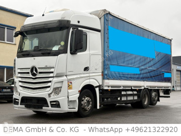 Mercedes tarp truck