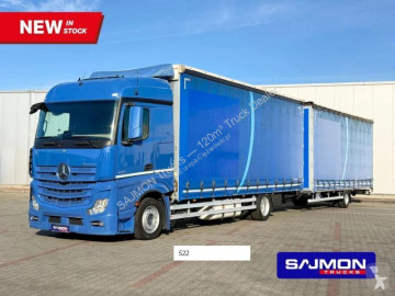 Mercedes tautliner truck