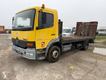 Mercedes heavy equipment transport truck