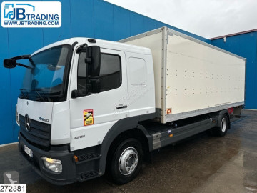 Mercedes box truck