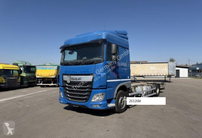 DAF tautliner truck