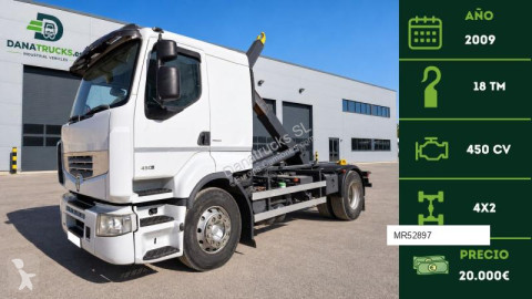 Renault hook arm system truck