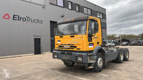 Iveco Eurotrakker 260 E 30 (MANUAL PUMP / POMPE MANUELLE / LAMES / GRAND PONT / BOITE MANUELLE) truck