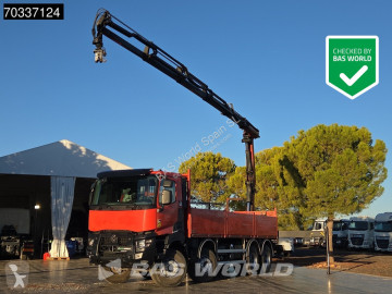 Renault crane truck