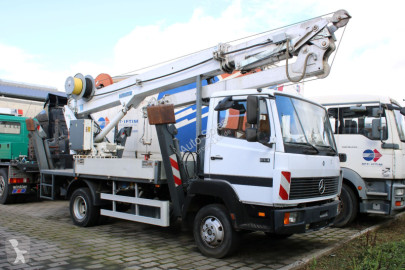 Mercedes crane truck